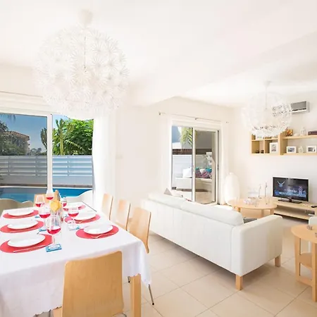 You Will Love This Luxury 3 Bedroom Holiday In With Private Pool 1248 빌라 *