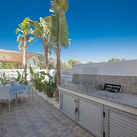 You Will Love This Luxury 3 Bedroom Holiday In With Private Pool 1248 *